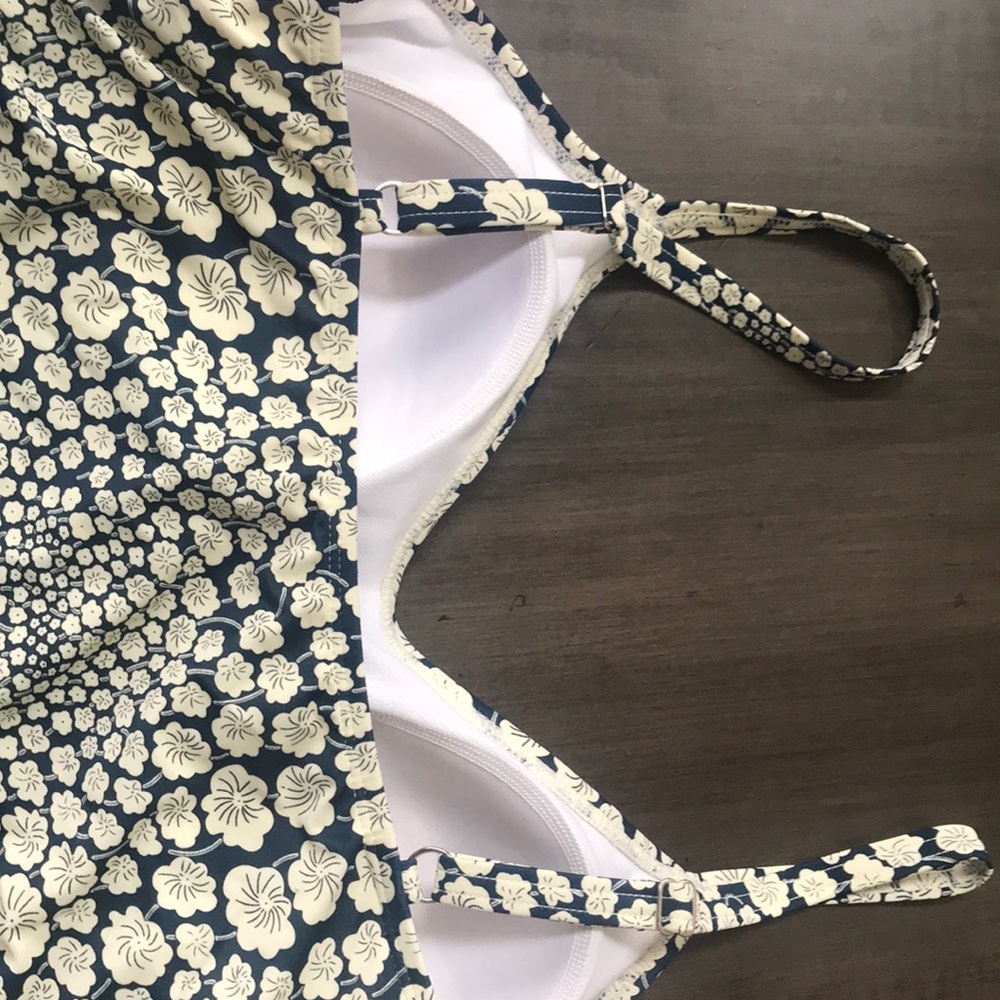 NWT Tankini - Picture 7 of 7